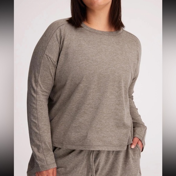 NWT Oat ReSet Long Sleeve Tee - Picture 4 of 5